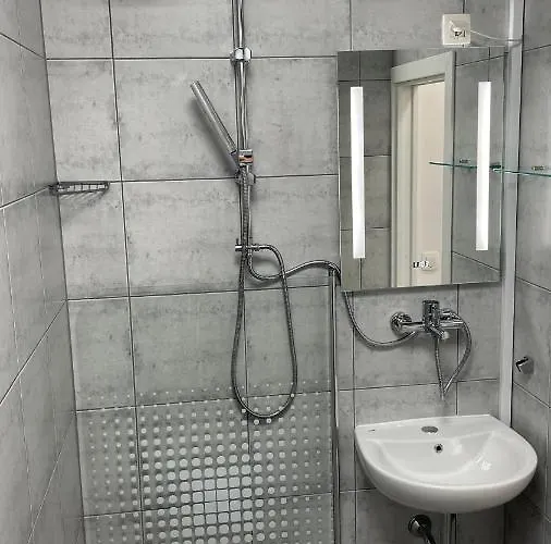 Simba B سمارجيسك توبليس