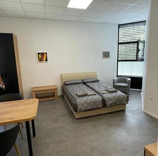 Simba B * سمارجيسك توبليس